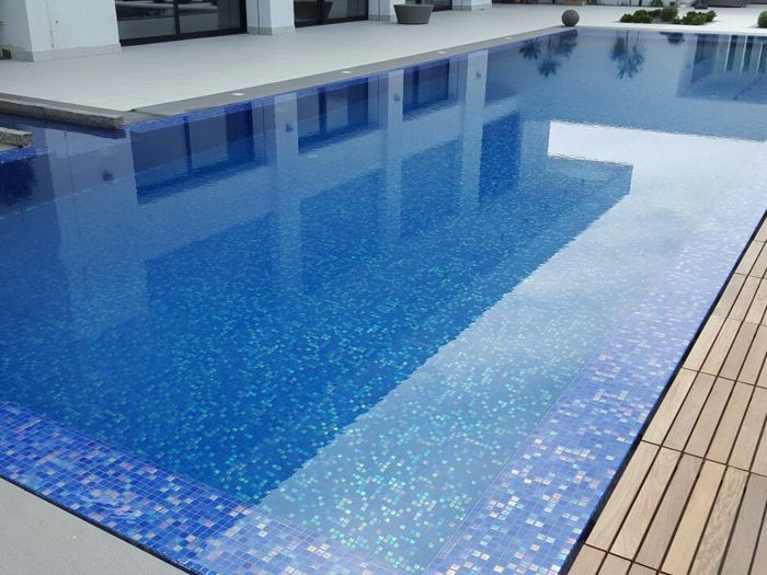 DEBA Medence Mozaik Burkolat