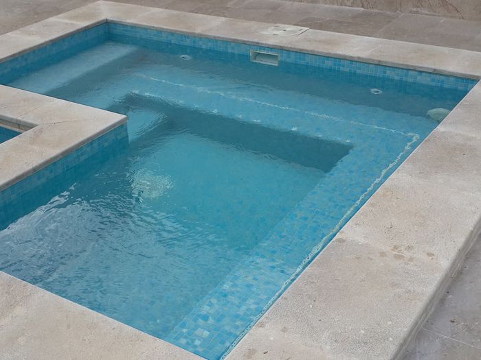 ORIA Medence Mozaik Burkolat ORIA Medence Mozaik Burkolat