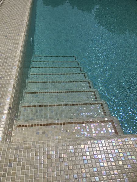 TIBER Bézs Kültéri Medence Mozaik Burkolat