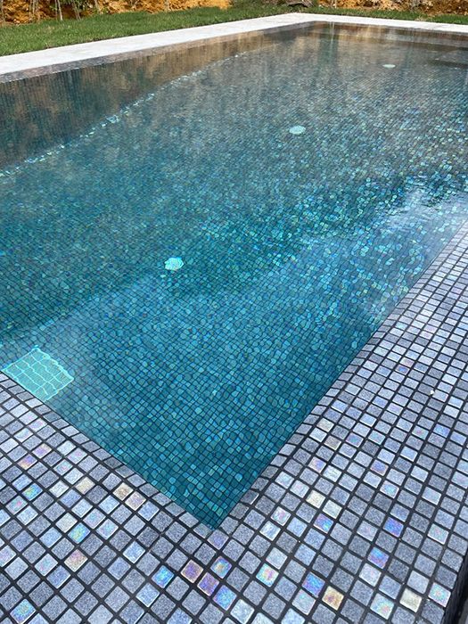 LENA Szürke Kültéri Medence Mozaik Burkolat