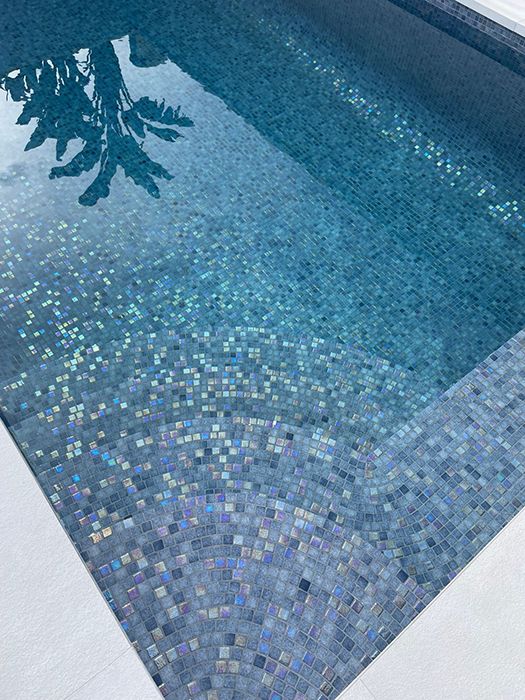 TER Szürke Medence Mozaik Burkolat TER Szürke Medence Mozaik Burkolat