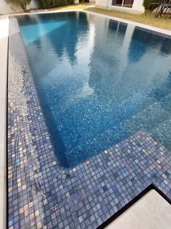 TER Szürke Medence Mozaik Burkolat TER Szürke Medence Mozaik Burkolat